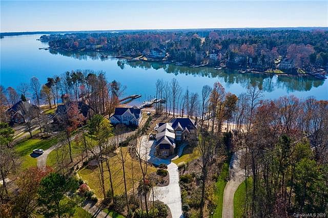 1st image of 171 Waterford Dr
