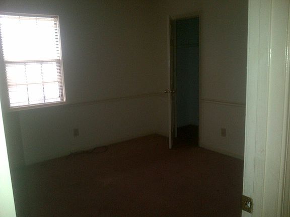 2nd image of 4264 Cary Dr