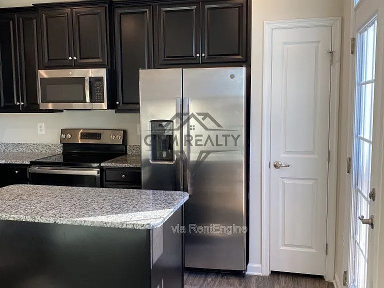 531 View Point Way — Photo 26