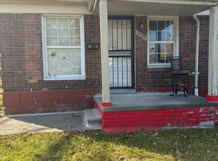 19128 Moross Rd, Grosse Pointe, MI 48224