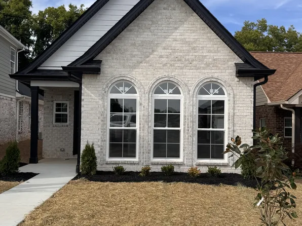610 Sundance St, Shelbyville, TN 37160