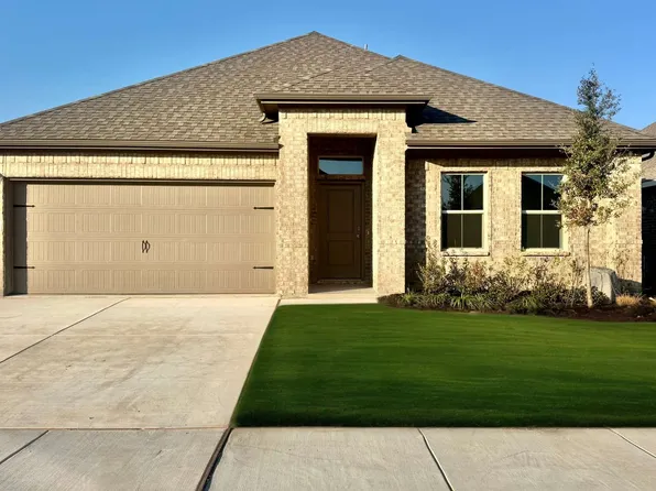 1210 Rockwater Dr, Decatur, TX