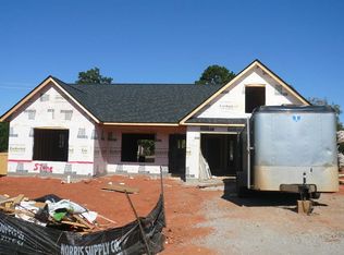 306 Gleaner Dr, Inman, SC 29349