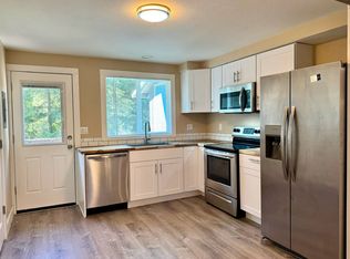 781 High School Rd NW, Bainbridge Island, WA 98110