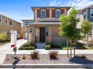 1613 Sorrel St, Santa Rosa, CA 95403