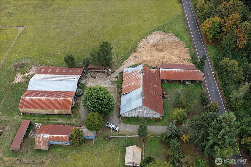 2nd image of 1636 Rice Road
