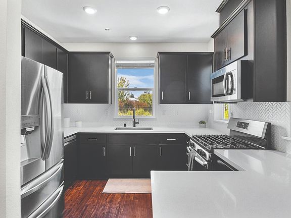 3rd image of 521 Deep Rose Place