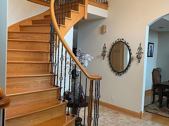 3rd image of 1353 W 153rd Ave