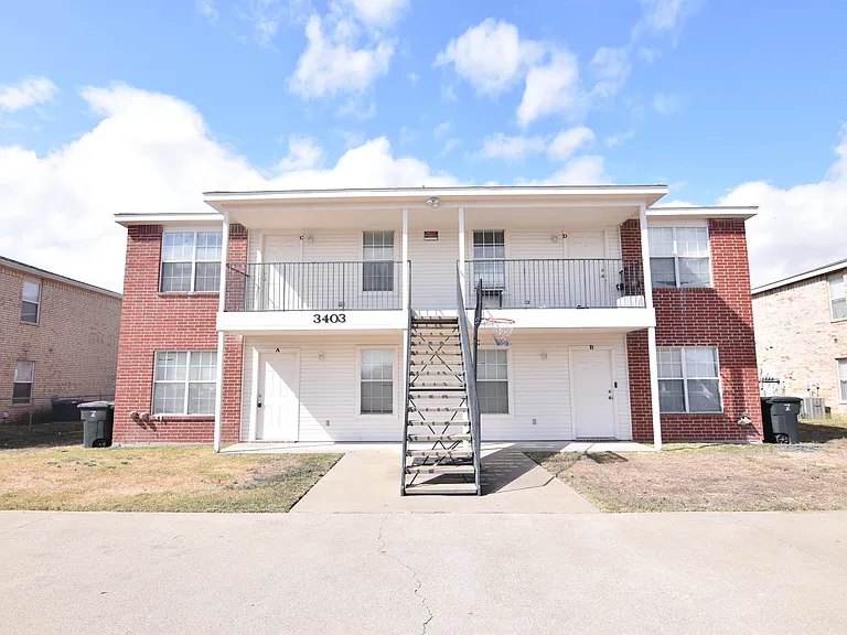 3403 Toledo Dr — Photo 1