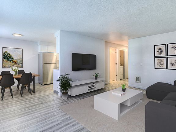 4th image of 2600 NE Forum Dr #2