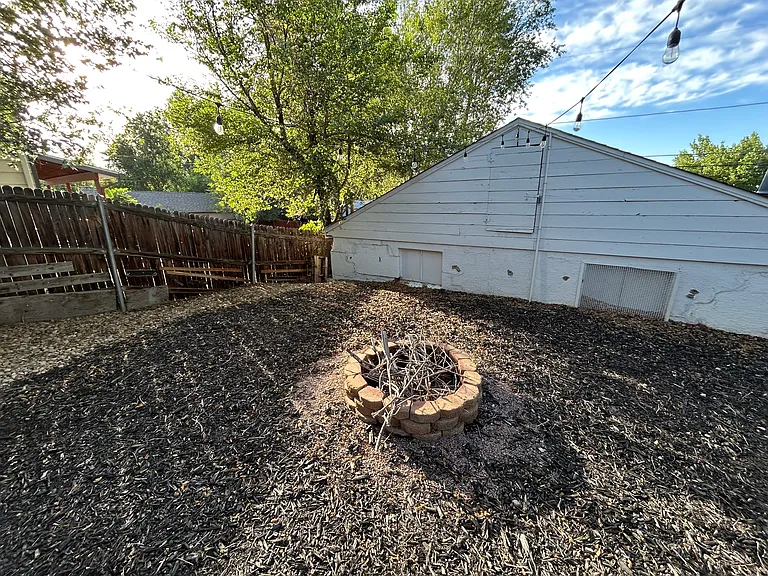 26 Bryant Way — Photo 3
