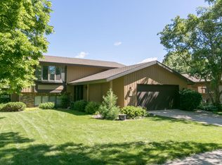 1411 Northern Heights Dr NE, Rochester, MN 55906