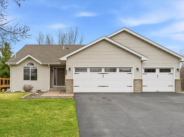402 Birch St SW, Isanti, MN 55040