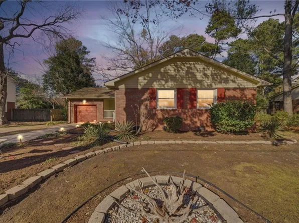 504 Kingston Dr, Virginia Beach, VA 23452