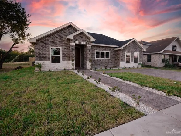 705 Salomon Chapa Dr, La Joya, TX 78560