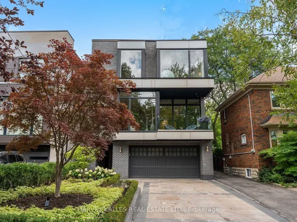 33 Tarlton Rd, Toronto, ON M5P 2M6