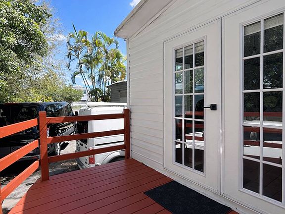 3rd image of 4701 Bartell Rd #6