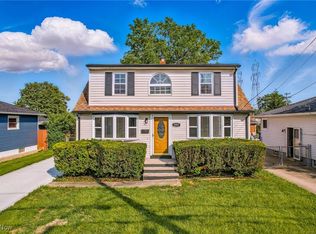 5997 Westbrook Dr, Brookpark, OH 44142