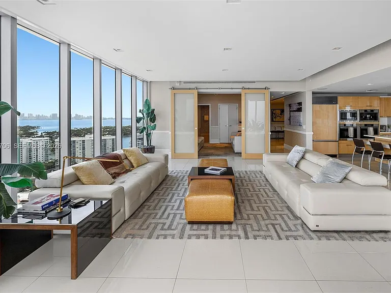6899 Collins Ave #2708 — Photo 3