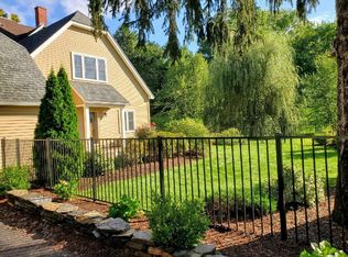 90 Pomeroy Ter, Northampton, MA 01060