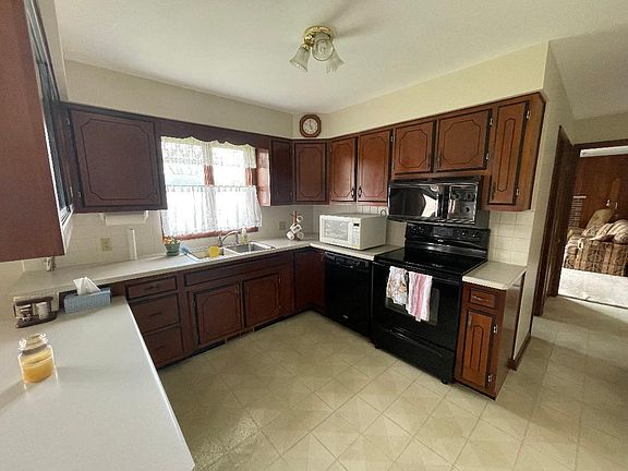 5th image of 1830 Nash Dr