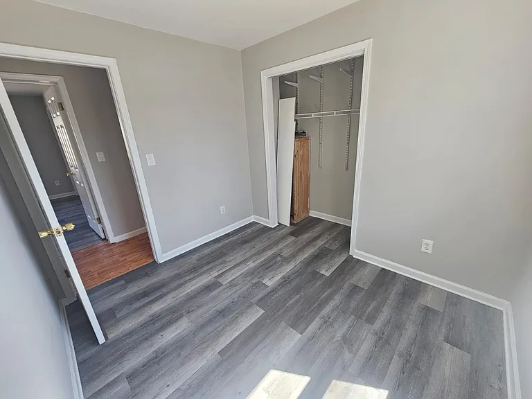 336 Park St — Photo 15