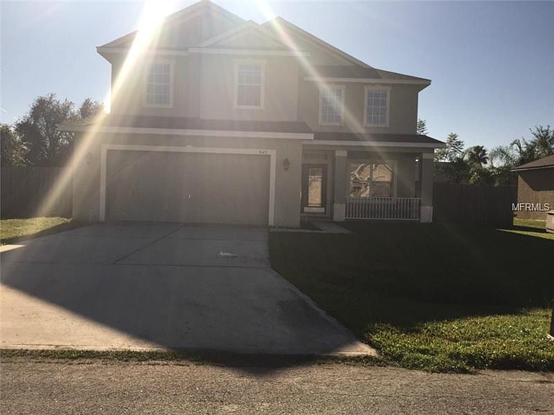 1st image of 943 Nancy Ct
