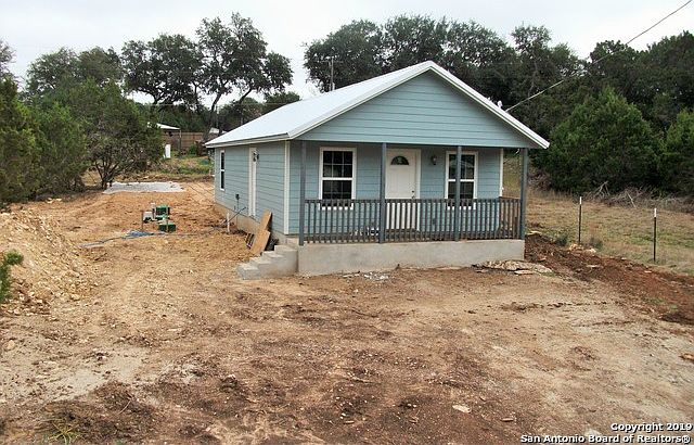 1st image of 460 Burr Oak Ln