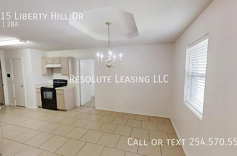 1815 Liberty Hill Dr — Photo 13