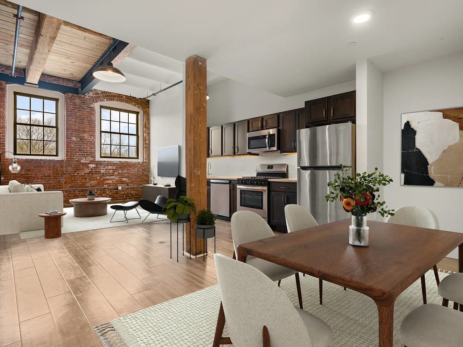 Chocolate Factory Apartments — Photo 2