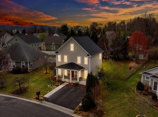 1060 Pendleton Dr, Waynesboro, VA 22980