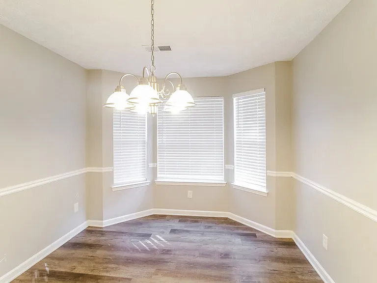 2098 Sugar Creek Falls Ct SE — Photo 6