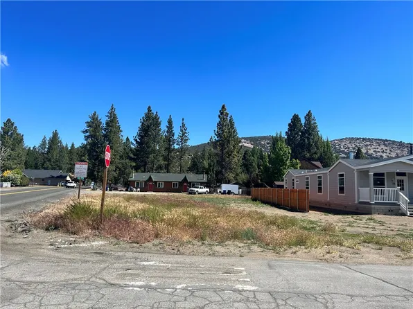 900 Greenway Dr #15, Big Bear City, CA 92314