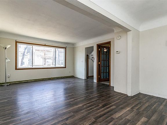 5th image of 419 B Ave NW