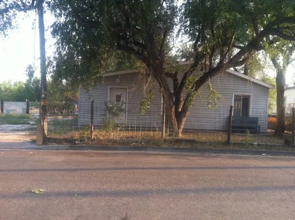 918 E 12th St, La Junta, CO 81050