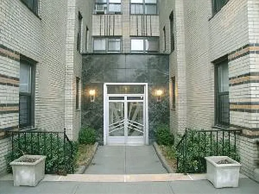 Sold by Corcoran | media 34