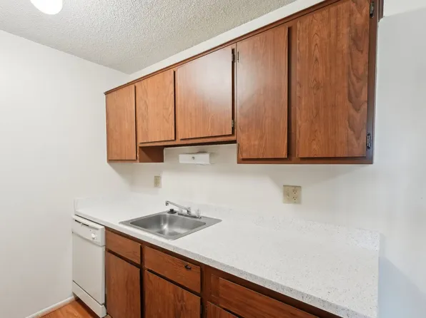 Bridgewood Apartments