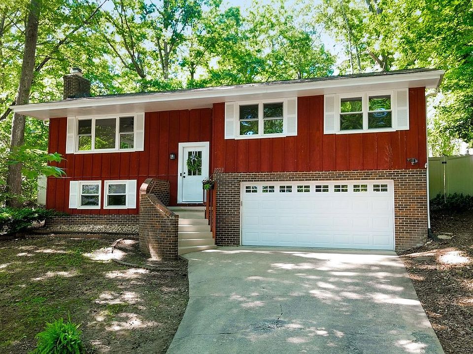 1st image of 1023 Isabella Dr