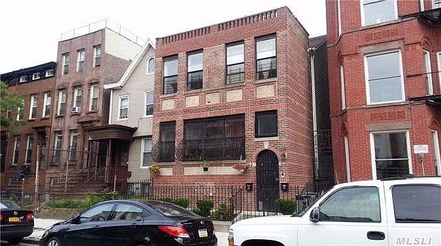 Building Photo 4