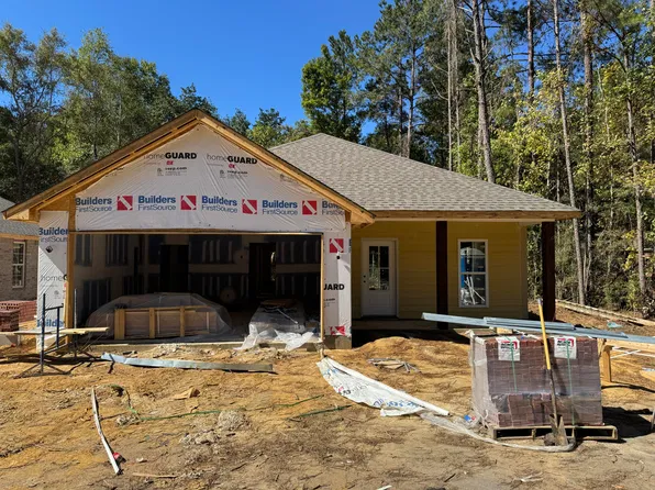 257 Daisey Ave, Hattiesburg, MS 39402