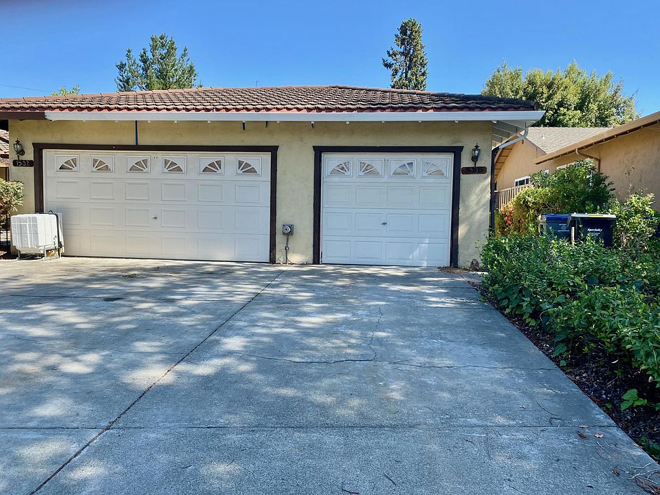 1st image of 1504 Albatross Dr #1504