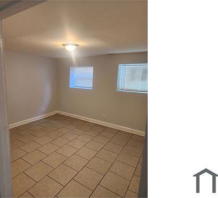 3rd image of 6154 S Evans Ave #G