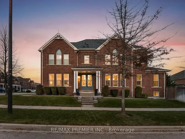 31 Boyces Creek Ct, Caledon, ON L7C 3S2