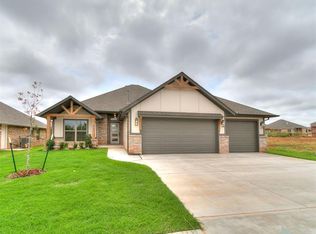 11820 NW 120th St, Yukon, OK 73099