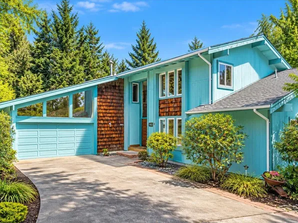 6827 Linda Rd, Eureka, CA 95503