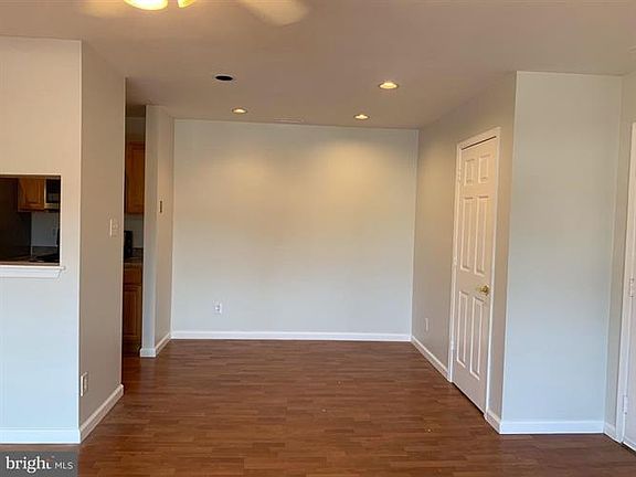 5th image of 1206 Woodhollow Dr #1206