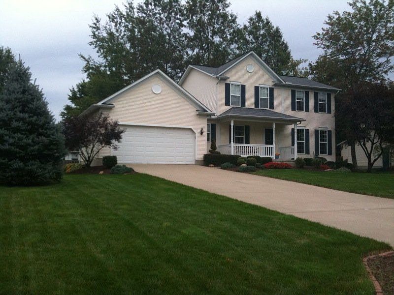 1st image of 126 Honey Locust Ct