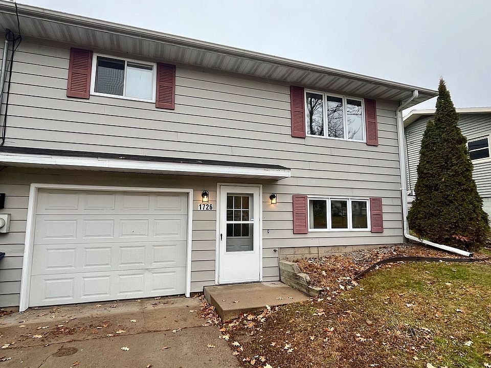 1st image of 1724-1726 Lenard St