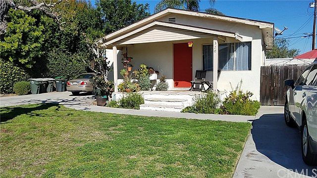 1st image of 320 Costa Mesa St