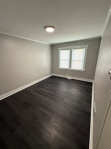 591 Linden Ave #1 Photo 1